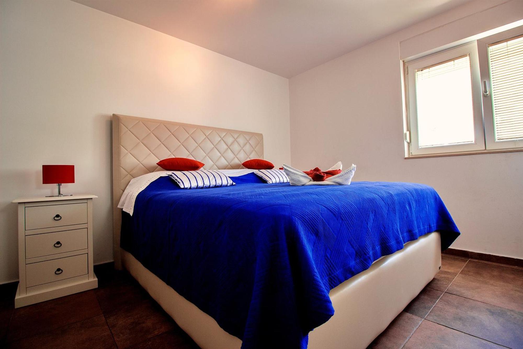Duće Sandy Beach Apartments חדר תמונה